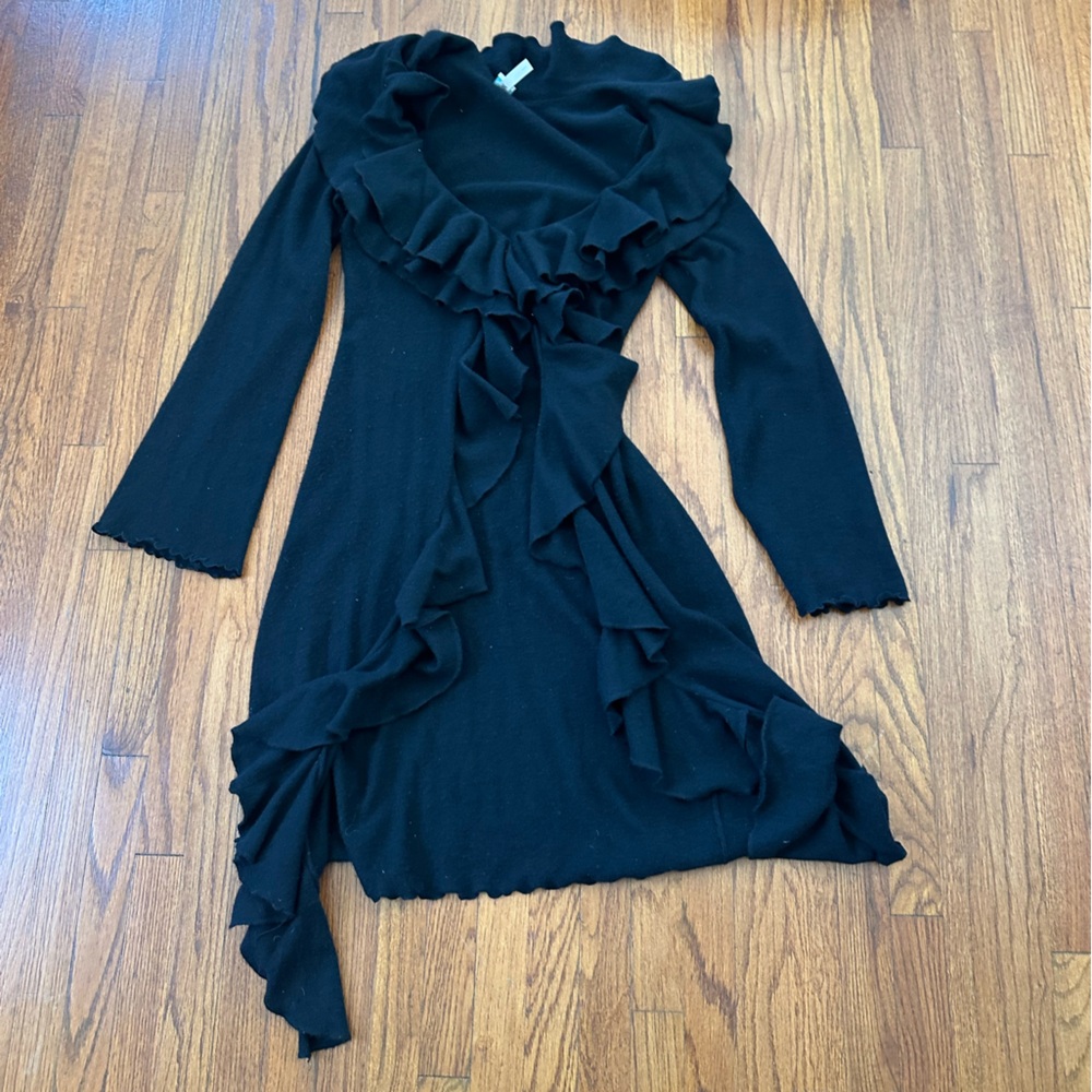 Aqua 100% Cashmere Ruffled Duster